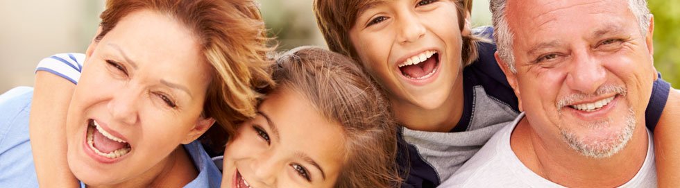 Grosseltern und Enkel