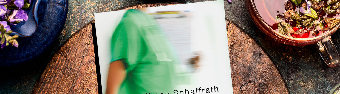 Systemrelevant.  Hinter den Kulissen  der Pflege