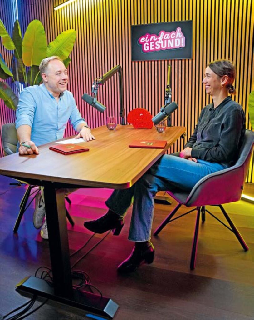In Gesundheits-Podcasts geben Fachleute auf unterhaltsame Weise leicht umsetzbare Tipps für mehr Wohlbefinden.